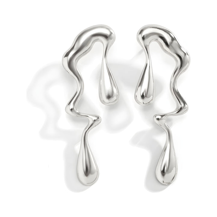 Kendra Drop Earrings